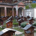 Náhrobky inspirované architekturou Walserů v obci Alagna.